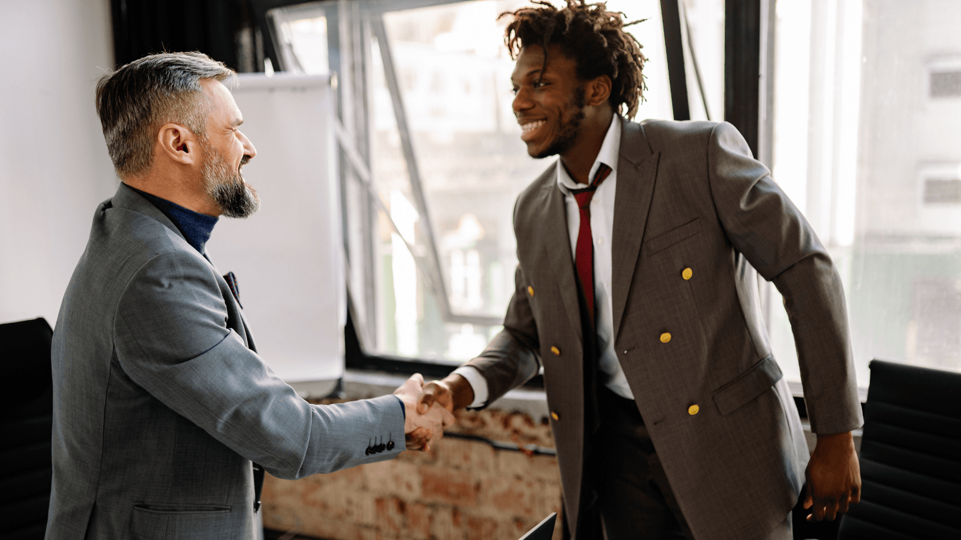 Stop Underselling Your Marketing Experience: How I Got 25% More for My Clients